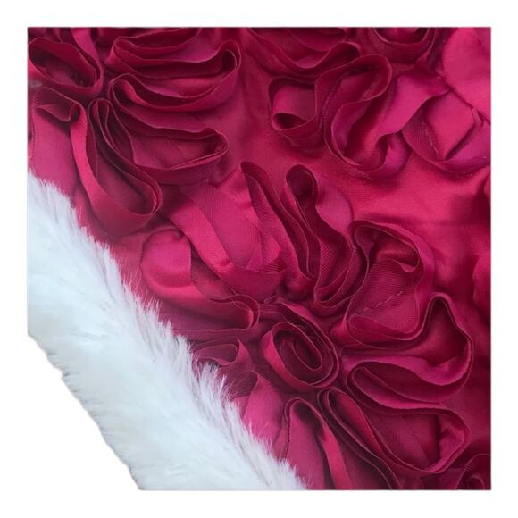 CHRISTMAS TREE SKIRT Burgundy Rose Floral Covered Tree Skirt White Faux Fur Edge - Picture 10 of 12